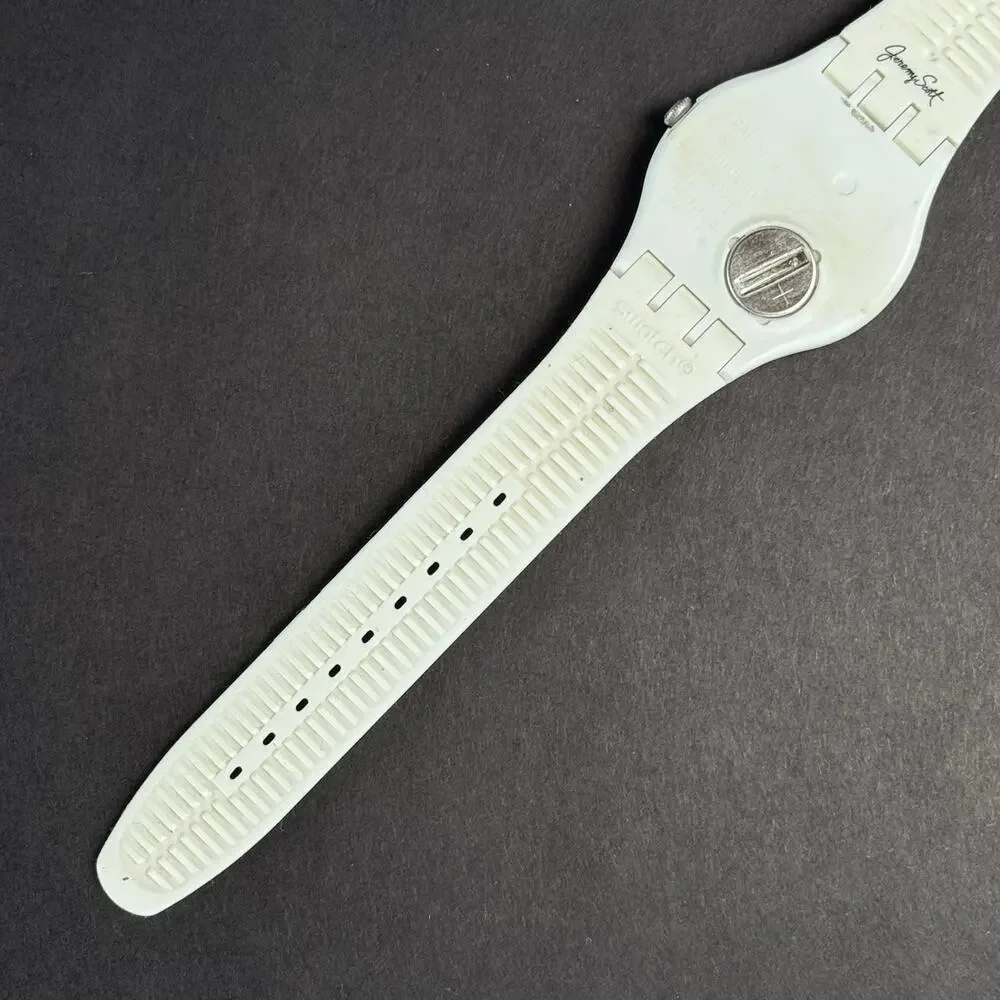 RARE Jeremy Scott Swatch Winged Watch SUOZ103 Limited Edition
